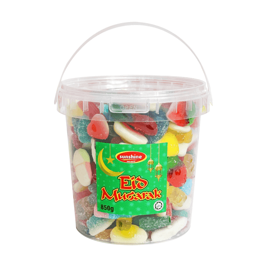 A clear plastic bucket filled with various colorful candies, labeled 'Eid Mubarak' and indicating the product weight as 850g.